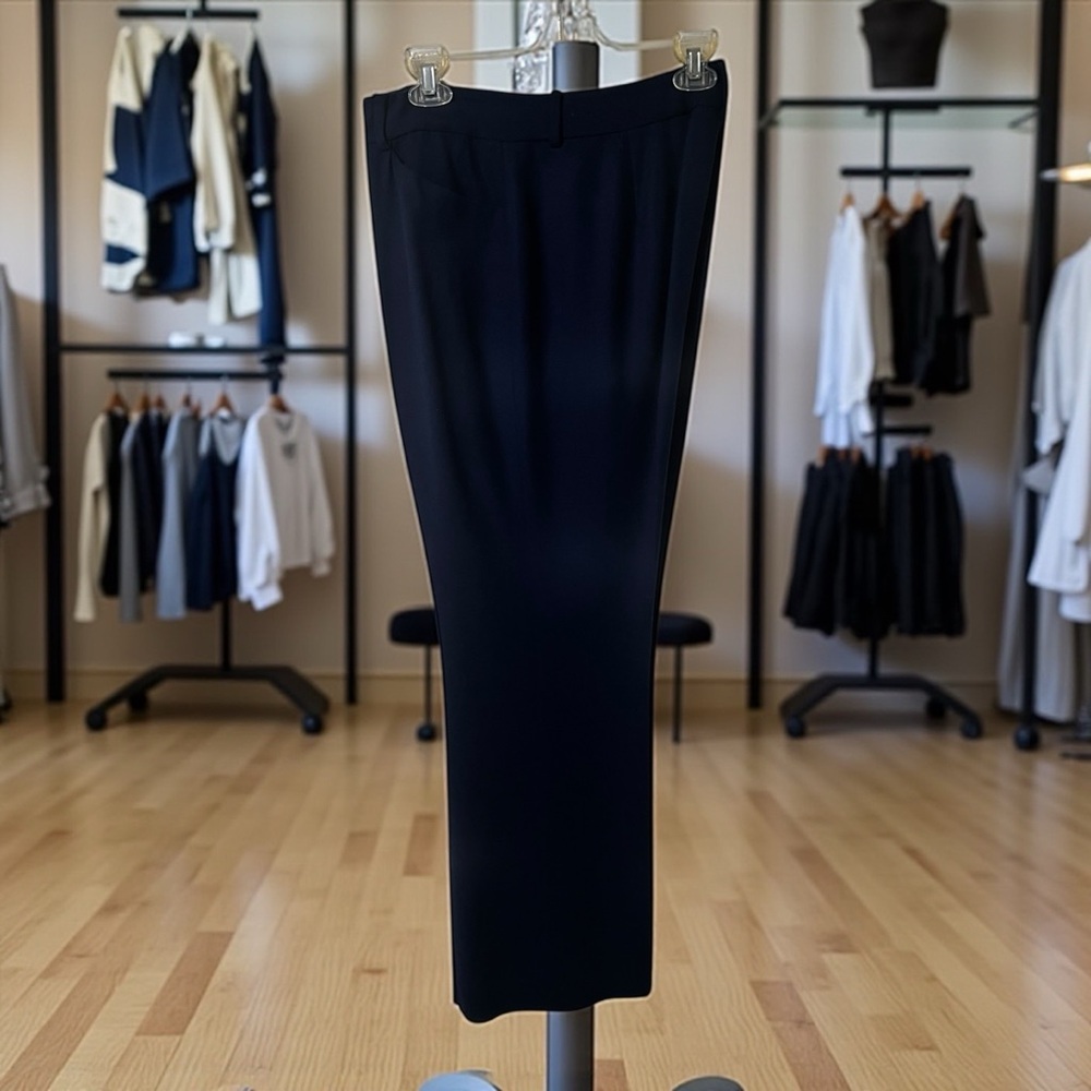 Pant Suit: Lauren Ralph Lauren Dark Blue Blazer with Metallic Buttons☑️ - Picture 5 of 9